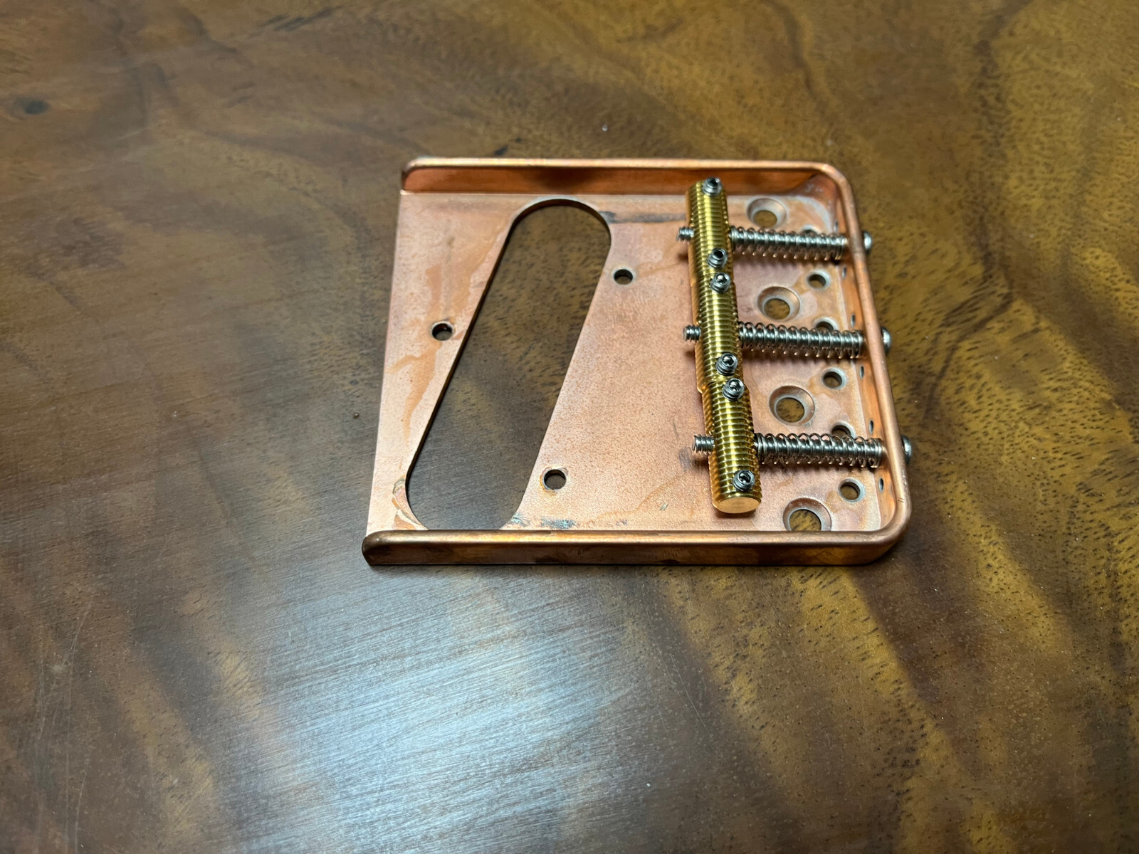 Aluminium Telecaster® Bridge-Tele Knurled Brass Saddle — view 3