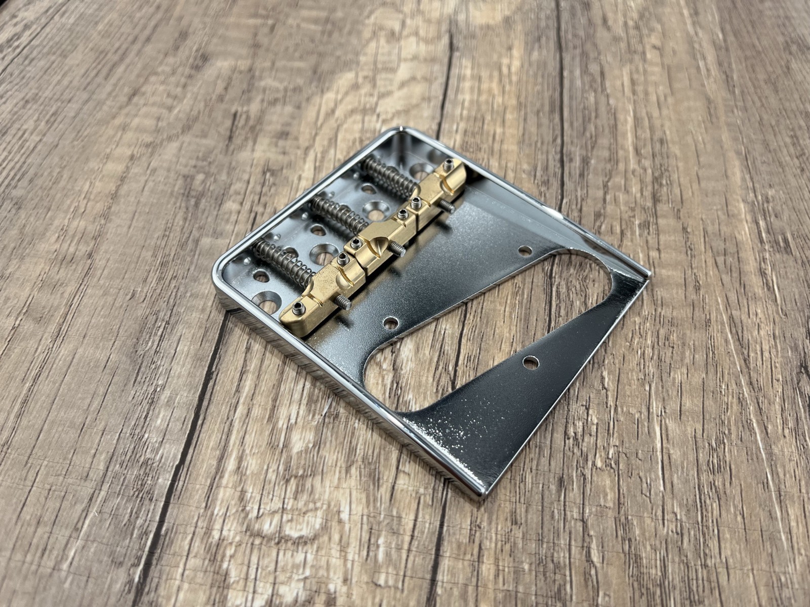 Aluminium Telecaster® Bridge-Compensated Saddles — view 3