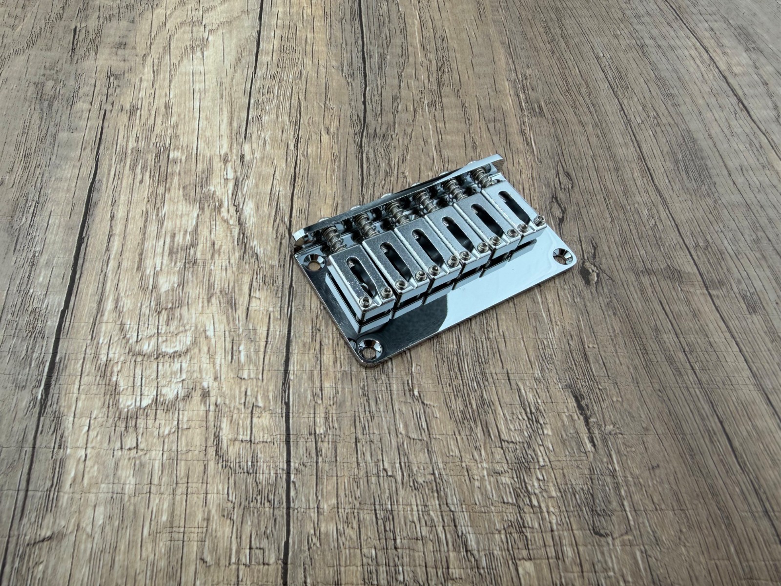 AUMSEN Hardtail Bridge for Modern Fender Strat or Telecaster CHROME — view 2