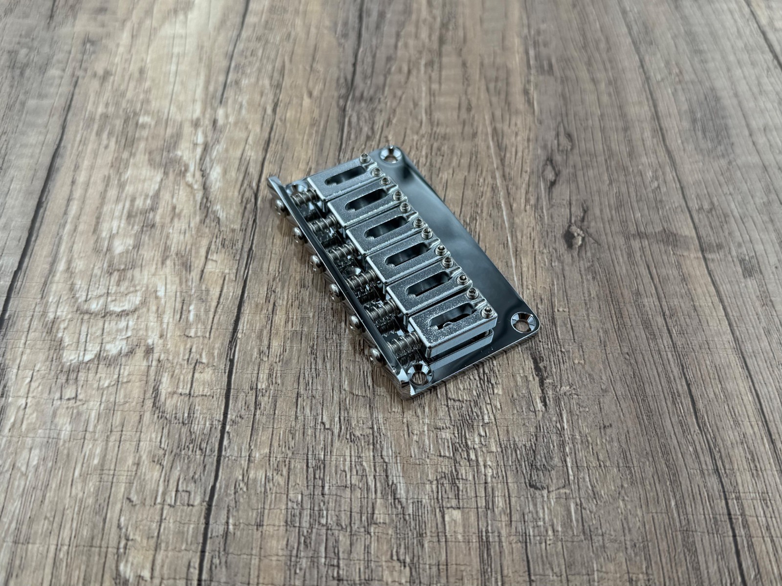 AUMSEN Hardtail Bridge for Modern Fender Strat or Telecaster CHROME — view 5