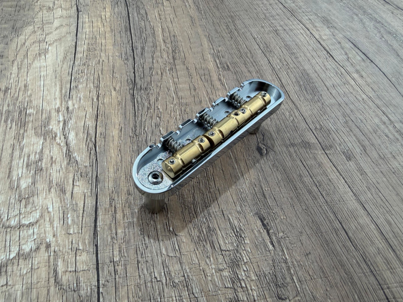 AUMSEN chrome bridge assembly for Jazzmaster and Jaguar 2 1/16 Spacing — view 4