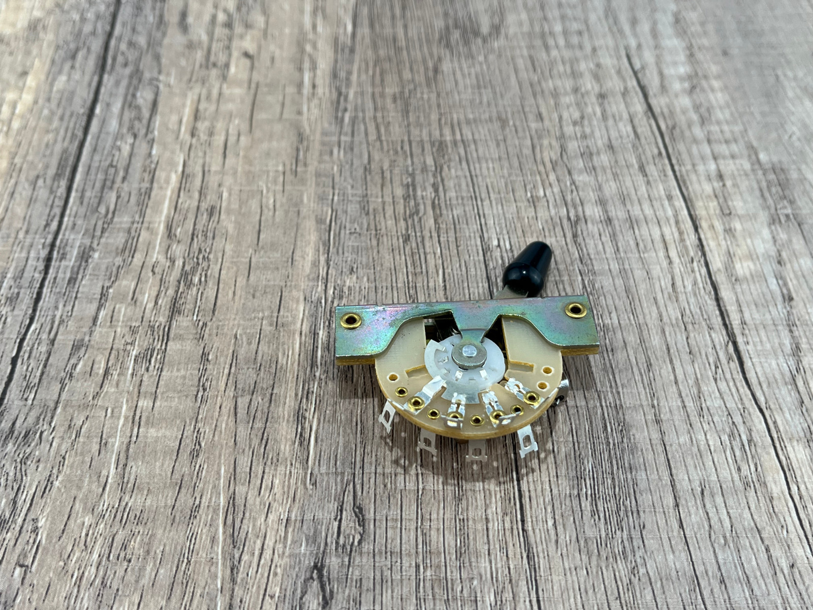 5-Way Blade Switch for Telecaster With Mounting Screws — view 4