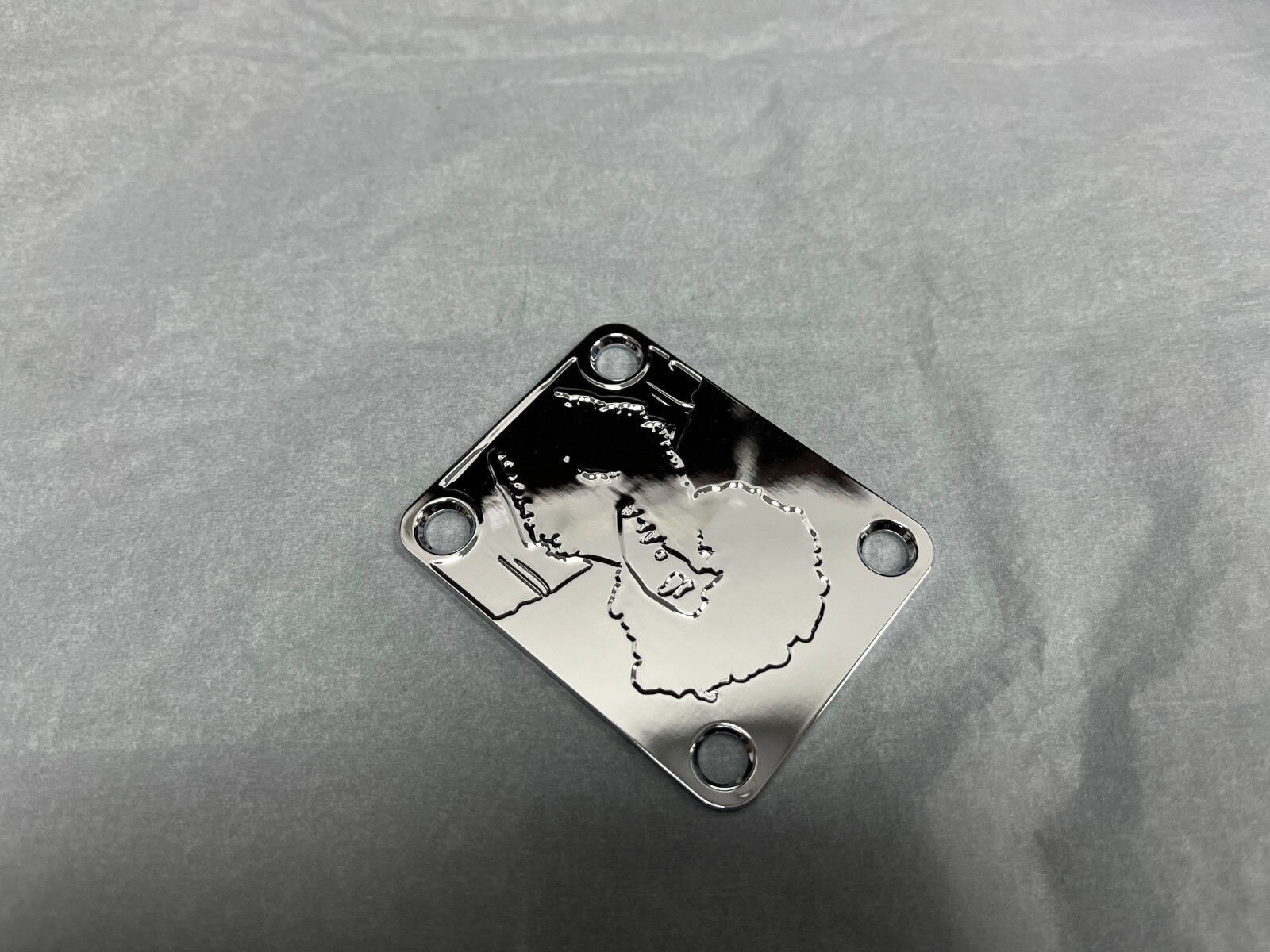 aluminium Guitar Neck Plates-Jimi Hendrix-Chrome for fender — view 2
