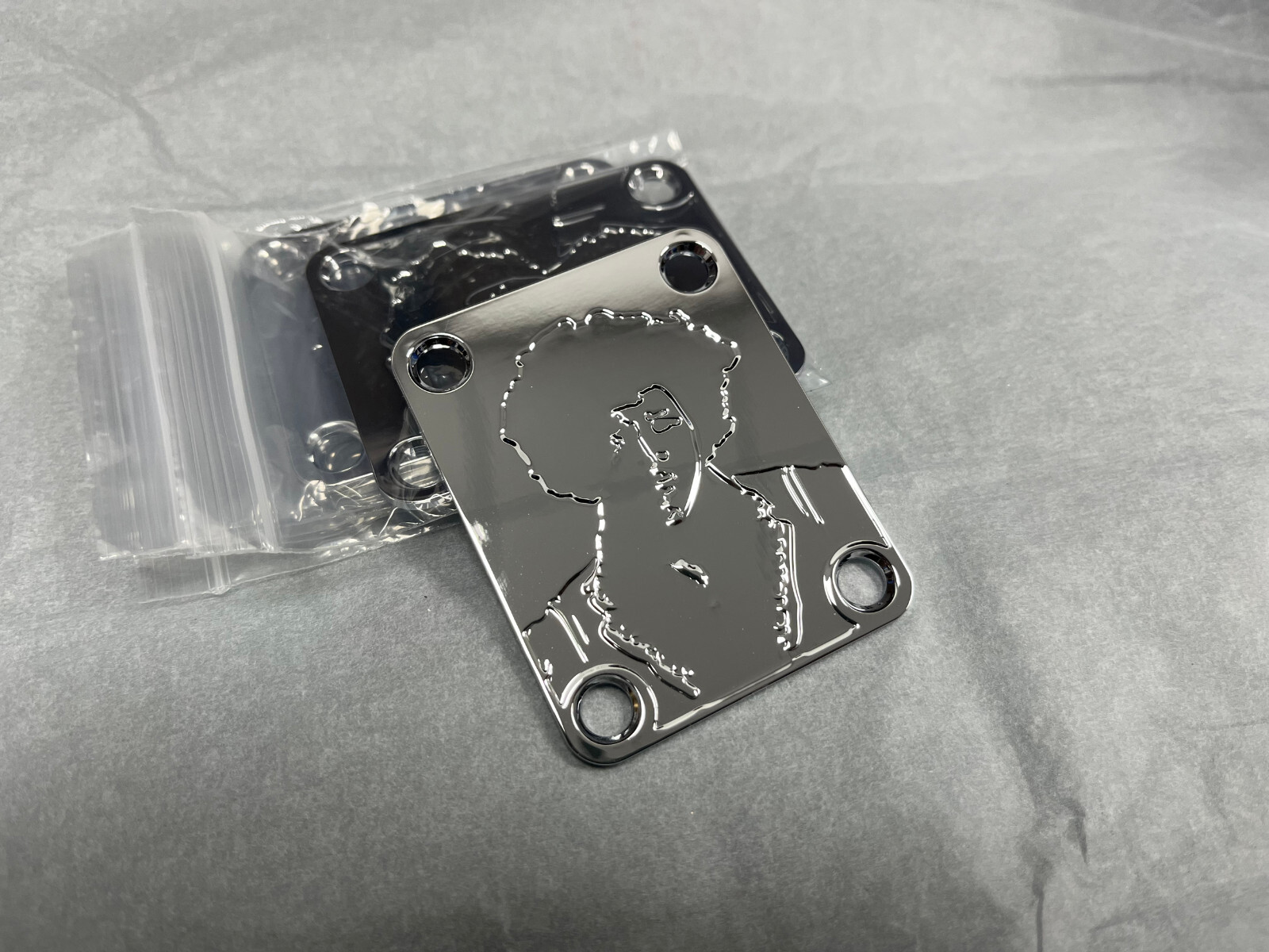 aluminium Guitar Neck Plates-Jimi Hendrix-Chrome for fender — view 4