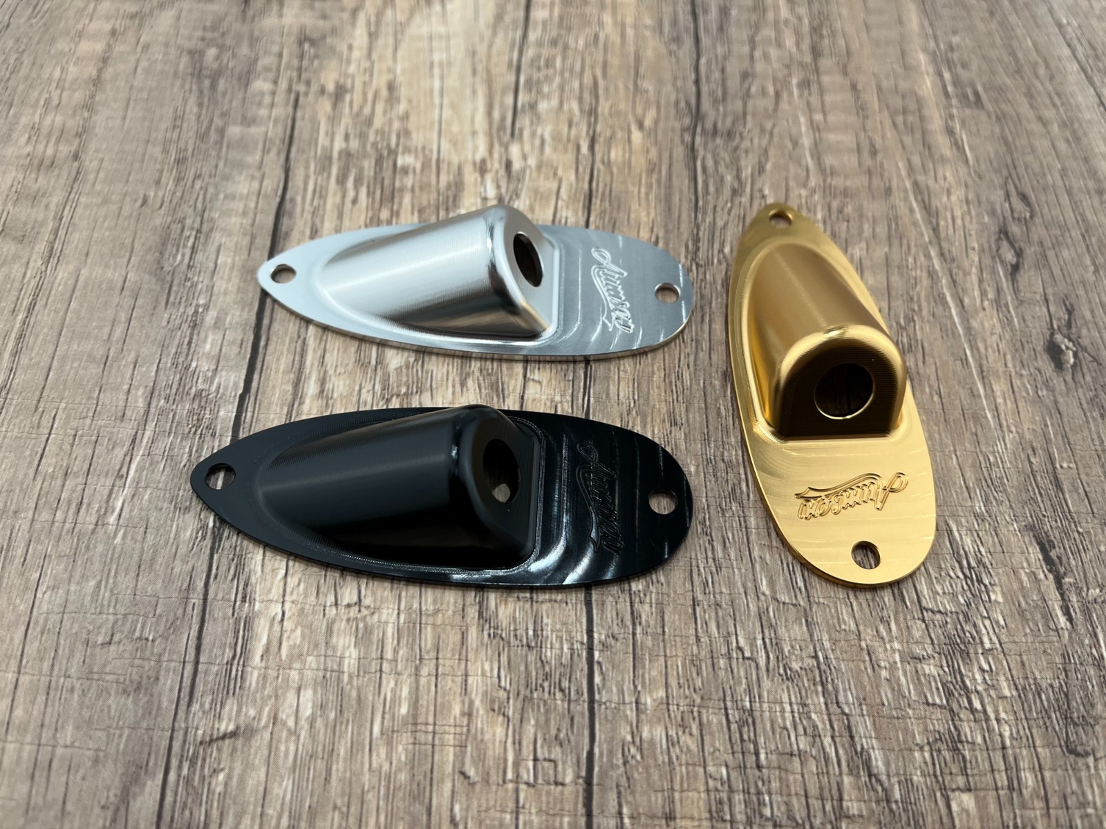 Stratocaster Jack Plate - CNC-Machined Aluminium — Black — view 5