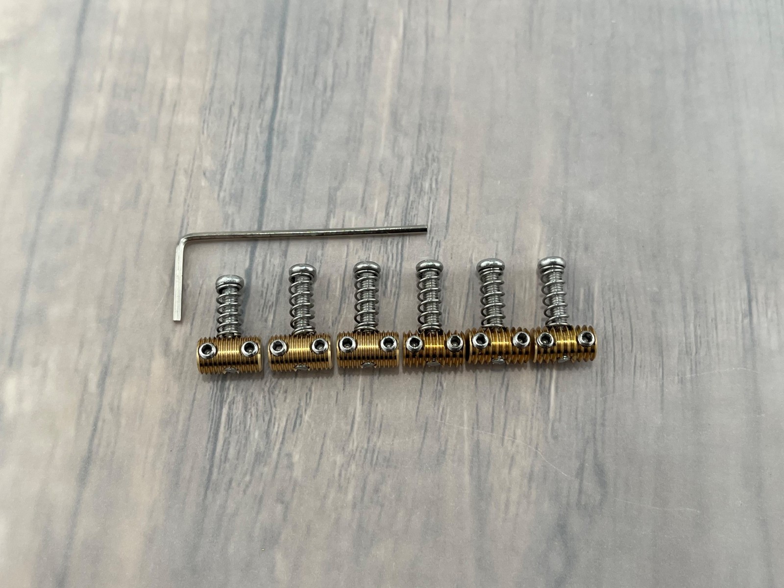 Jazzmaster/Jaguar Bridge Threaded Vintage-Style Brass Saddles — 10.5mm — view 3